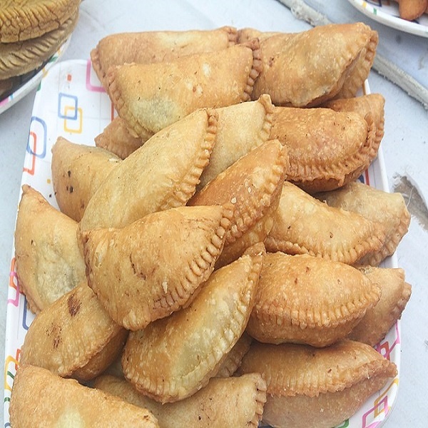Narikel Puli Pitha (নারিকেল পুলি পিঠা) Home Made Pitha