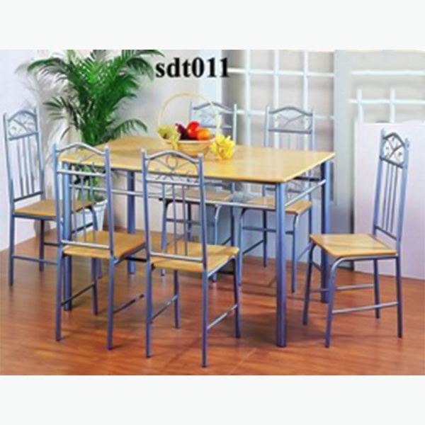 Modern High-Quality Steel Dining Table Model (011)