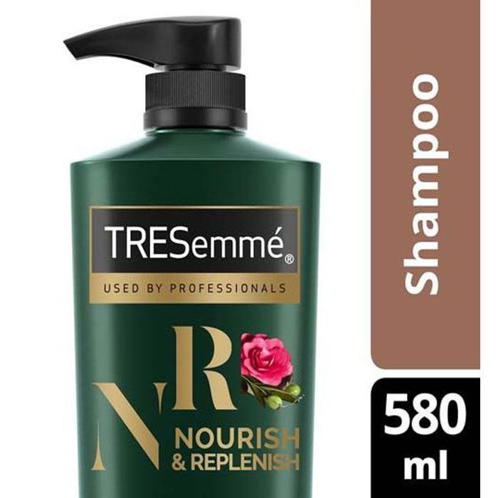TRESemmé Shampoo- Botanique Nourish and Replenish- Specially formulated with lower sulfates- Smooth Shampoo helps restore keratin- Per Carton 12 Bottles- 580ml