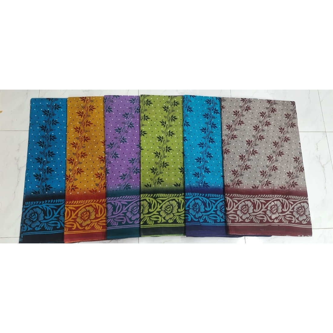 Low budget multicolor printed cotton saree in wholesale price(LBS-2029)