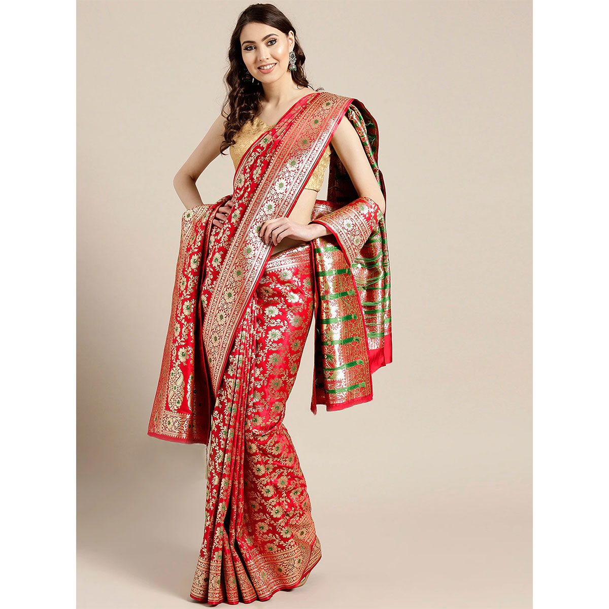 Latest Designed Luxury Exclusive Printed Silk Saree With Blouse Piece For Women