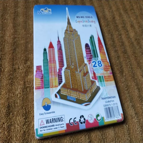 Empire State Building (MS-NO-1690-9)