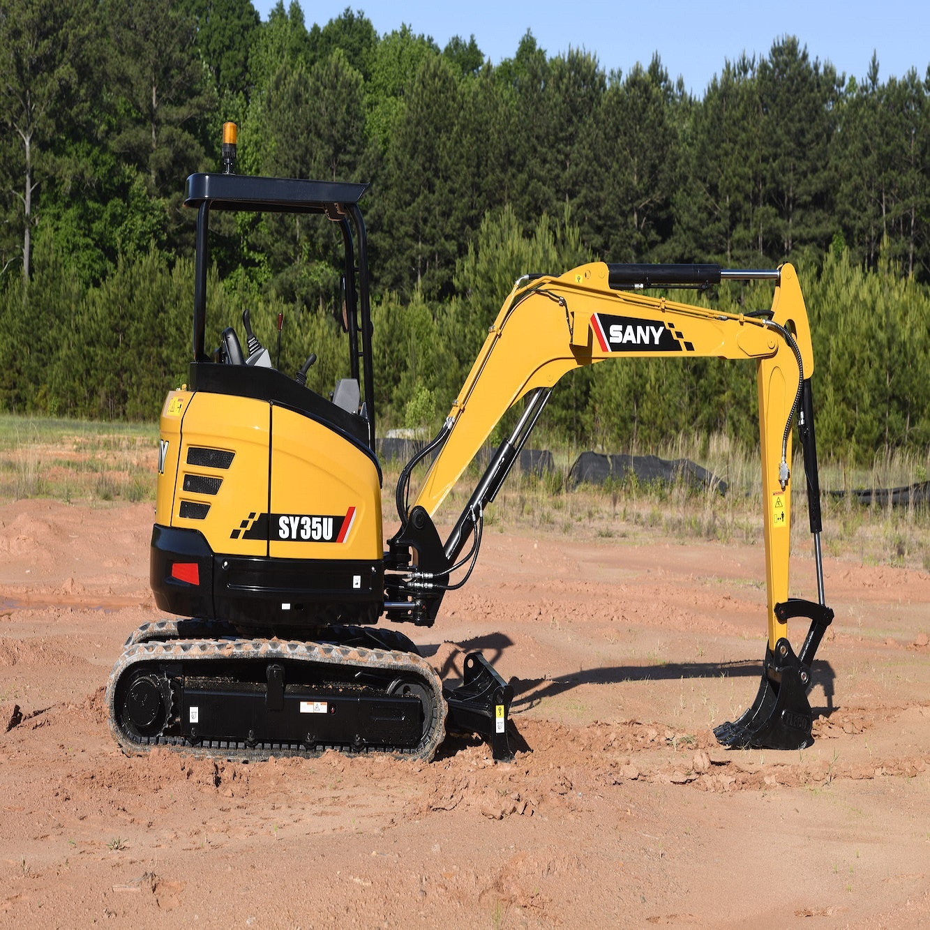 BRAND NEW SANY HYDRAULIC EXCAVATOR WITH JAPANESE YANMAR 3TNV88-BSSY ENGINE (SY35U) – BUCKET 0.12m³ 