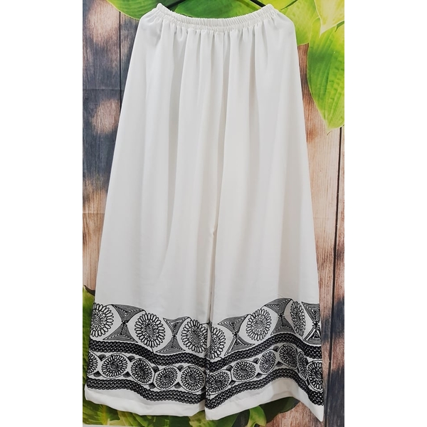 Chinigura Aari Fabrics Embroidered Palazzo