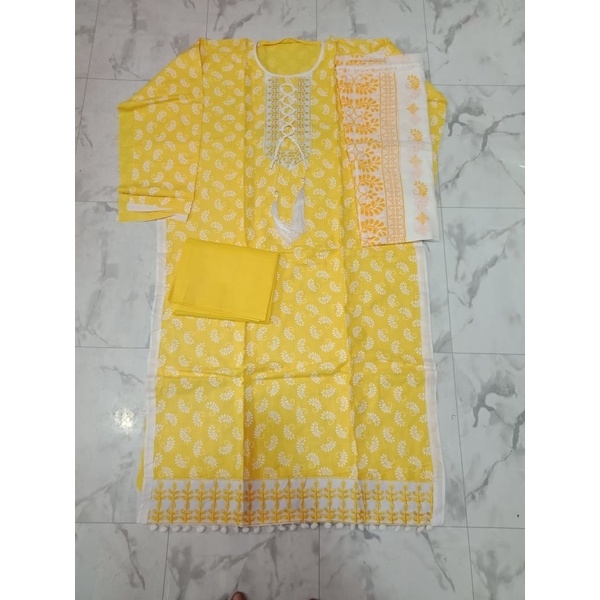 Lillian Boutique Computer Embroidery Three piece